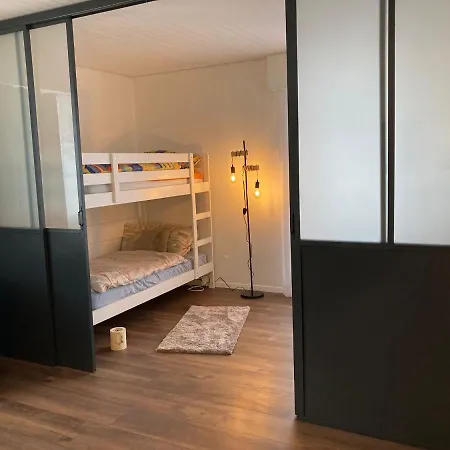 Apartament Plambramois *